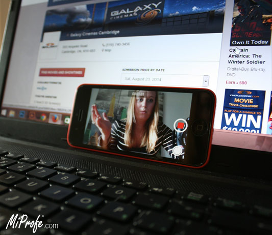 Posicionamiento Web o SEO Cuando alguien está buscando un contenido, producto o servicio como los que tú brindas, los motores de búsqueda, como Google, le ofrecen un listado de páginas web relevantes ante esa búsqueda. Los sitios web que aparecen entre los primeros resultados arrojados obtienen más del 90% de los clics. Llos usuarios no suelen ir más allá de las dos primeras páginas de resultados, por lo que si deseas que esa persona te encuentre, tienes que estar entre los primeros resultados. ¿Pero cómo lo logras? El SEO es la respuesta. webinar